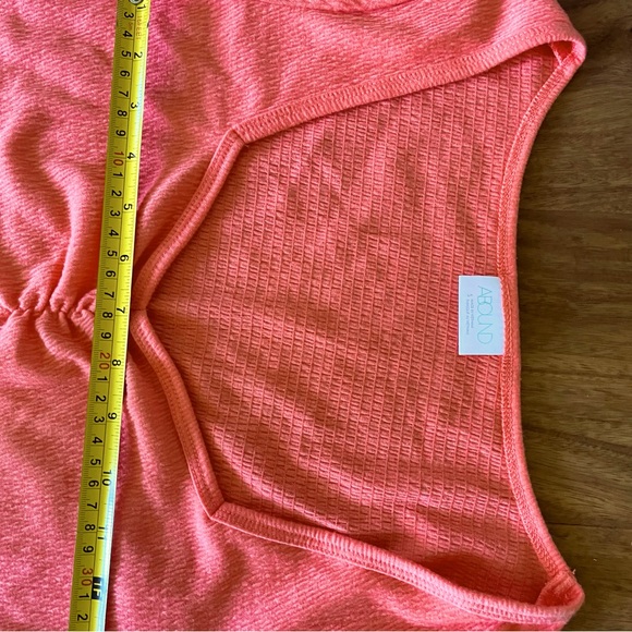 Abound top apricot S NWT - Picture 2 of 5